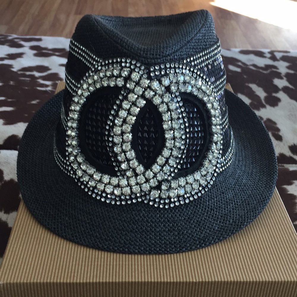 Whitetail & Shon Bling Hat